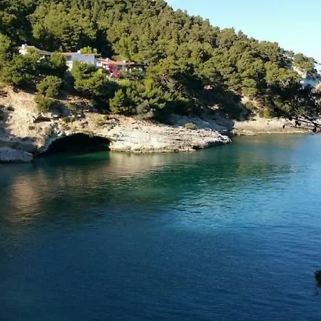 Semesterbostad Danila Pugnochiuso Le Macine Vieste